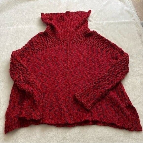 Alice + Olivia Otis Textured Red Chunky Wool Turtleneck Oversized Sweater Size M - Picture 4 of 11